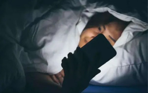 到底幾點(diǎn)睡覺(jué)算熬夜？補(bǔ)覺(jué)能補(bǔ)回來(lái)嗎？Nature & Cell子刊為您解答